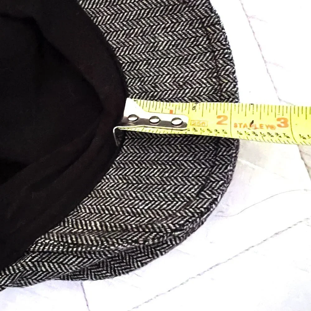 Baby Gap Wool Blend Herringbone Newsboy cap hat Size XS/S